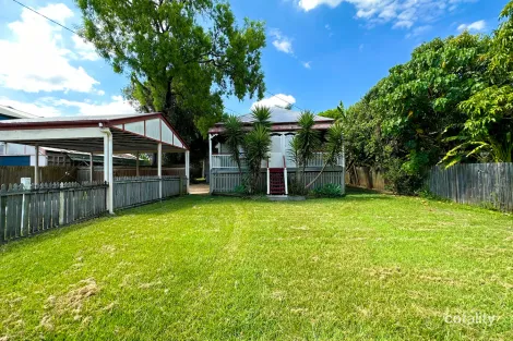 132 Jacaranda St, North Booval, QLD 4304