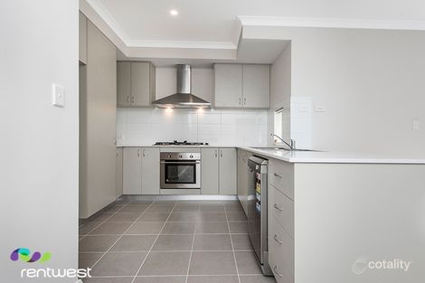 Property photo of 2/12 Wadhurst Road Butler WA 6036