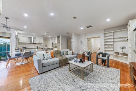 Property photo of 7 Robin Court Doncaster VIC 3108