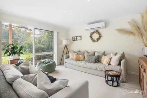 Property photo of 27 South Beach Road Somers VIC 3927