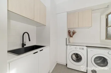 Property photo of 8 Tatlock Street Hamilton VIC 3300