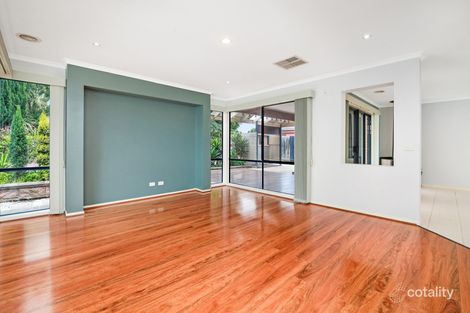 Property photo of 10 Liverpool Court Narre Warren South VIC 3805