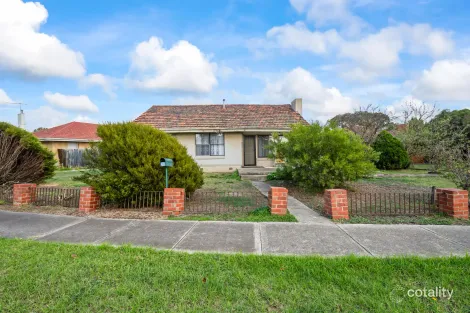 Property photo of 37 Bliburg Street Jacana VIC 3047