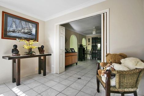 Property photo of 52 Blackthorn Crescent Shailer Park QLD 4128