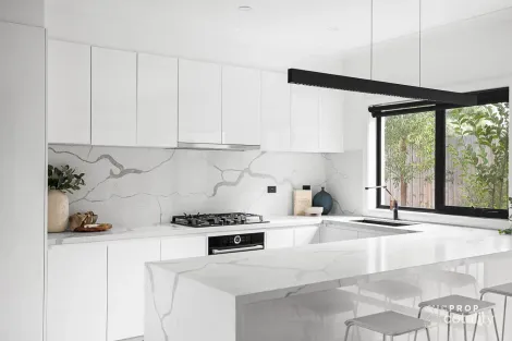 Property photo of 1/87 Wantirna Road Ringwood VIC 3134