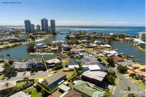 Property photo of 4 Sophia Avenue Biggera Waters QLD 4216