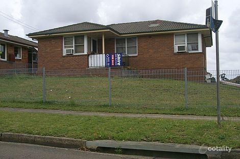 8 Mavis St, Greystanes, NSW 2145