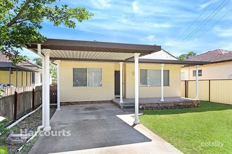 6 Grace St, Unanderra, NSW 2526