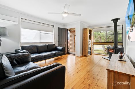 Property photo of 6 Roderigo Close Rosemeadow NSW 2560