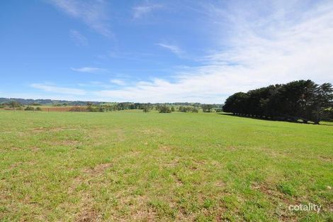 6 Stevens Rd, Warragul South, VIC 3821