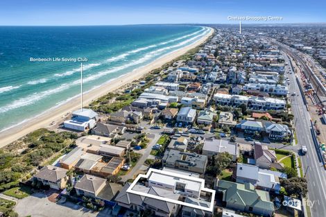 Property photo of 7 Marina Grove Bonbeach VIC 3196