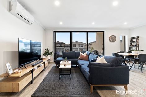 Property photo of 48 Soho Crescent Wollert VIC 3750