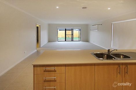 Property photo of 5 Hayward Street Point Cook VIC 3030