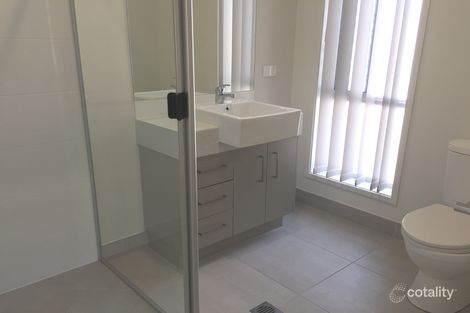 Property photo of 21 Jardine Crescent Boyne Island QLD 4680