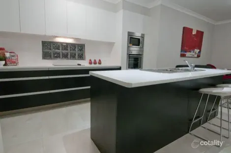 Property photo of 2/21 Buruda Street Chermside QLD 4032