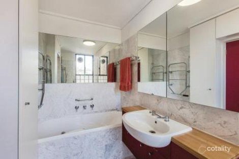 Property photo of 14 Madden Street Albert Park VIC 3206