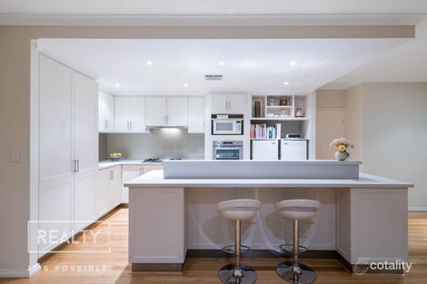 18 Sarus Rise, Gwelup, WA 6018