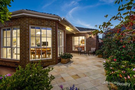 Property photo of 9 Augustus Rise Templestowe VIC 3106