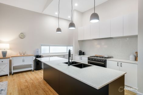 Property photo of 5 The Point Bundabah NSW 2324