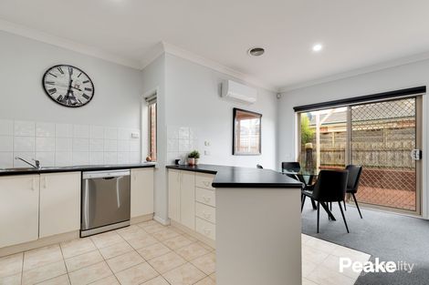 Property photo of 1/12 Grant Close Berwick VIC 3806