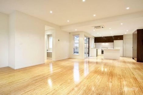 Property photo of 2/13 Tatong Road Brighton East VIC 3187