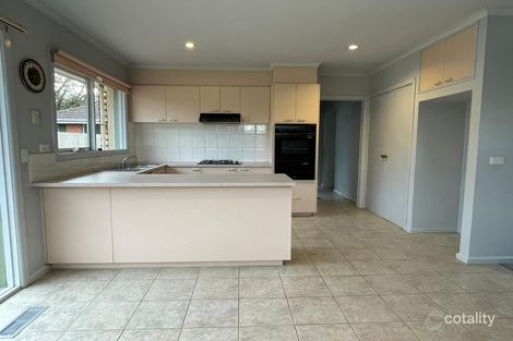 Property photo of 1/22 Kurrajong Avenue Glen Waverley VIC 3150