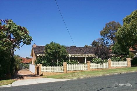 22a Kitchener Rd, Melville, WA 6156