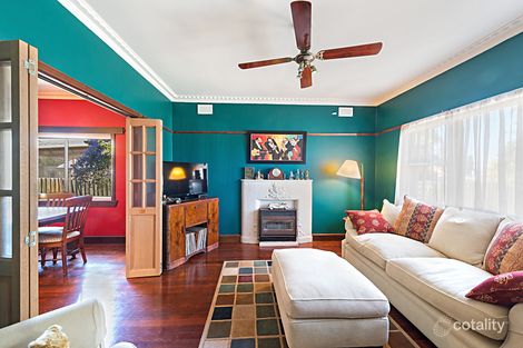 Property photo of 28 Anselm Grove Glenroy VIC 3046
