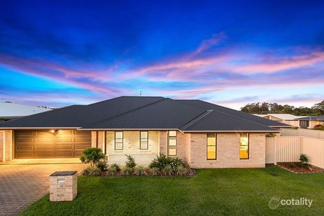10 Willis Cl, Redland Bay, QLD 4165