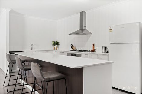 Property photo of 30 Beraking Loop Dalyellup WA 6230