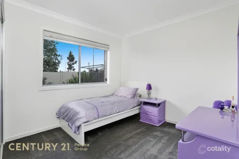 Property photo of 17 Goodluck Circuit Cobbitty NSW 2570