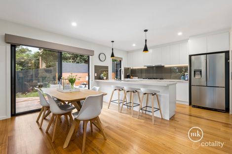 Property photo of 10 White Gum Place Research VIC 3095