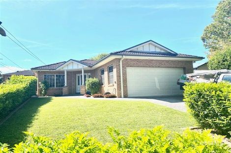 130 Galston Rd, Hornsby Heights, NSW 2077