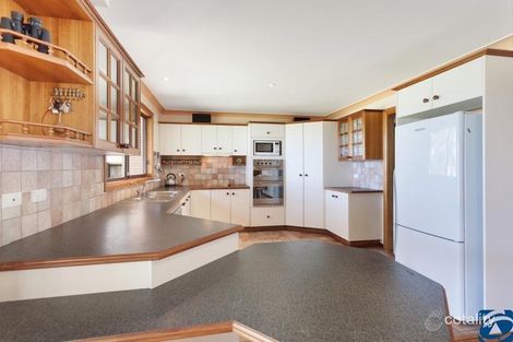 Property photo of 86 Noamunga Crescent Gwandalan NSW 2259