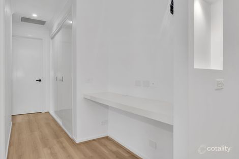 Property photo of 16 Thunder Drive Kalkallo VIC 3064