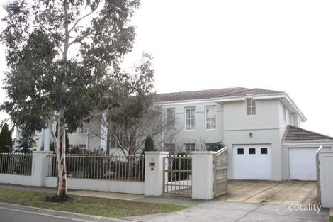 74 Deep Creek Dr, Doncaster East, VIC 3109