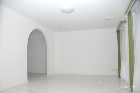 Property photo of 24 Ralph Crescent Hampton Park VIC 3976