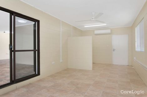 Property photo of 10 Cantal Close Smithfield QLD 4878