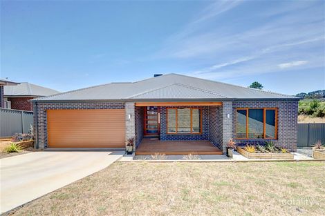 4 Burgadale Ct, Brown Hill, VIC 3350