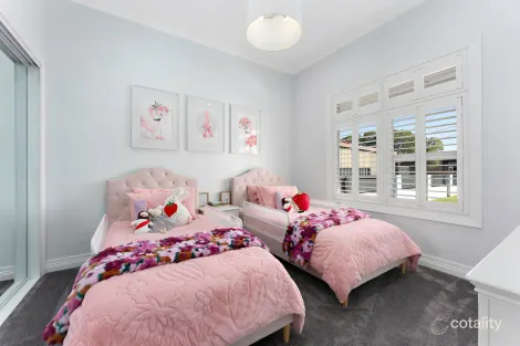 Property photo of 10 Robinson Street Croydon NSW 2132