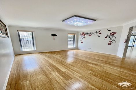 Property photo of 21 Muhammad Street Doolandella QLD 4077