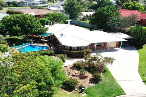 12 Scarborough Pl, Abercrombie, NSW 2795