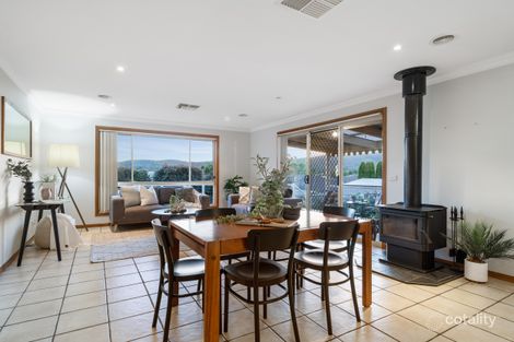 Property photo of 17 Dumbrell Circuit Glenroy NSW 2640