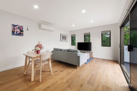 Property photo of 1/4 Albert Avenue Oakleigh VIC 3166