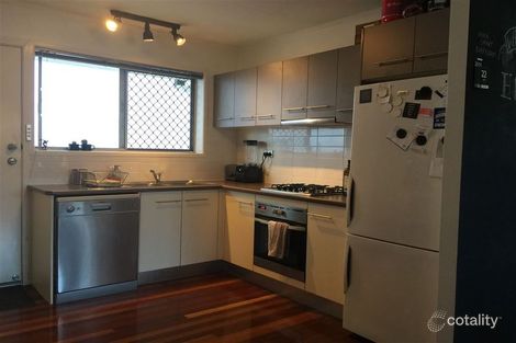 Property photo of 3/40 Weston Street Coorparoo QLD 4151