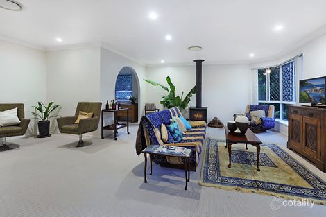 Property photo of 3 Fryar Court Clear Mountain QLD 4500