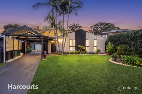 4 Kippax Pl, St Clair, NSW 2759