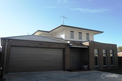 2/64 West Fyans St, Newtown, VIC 3220