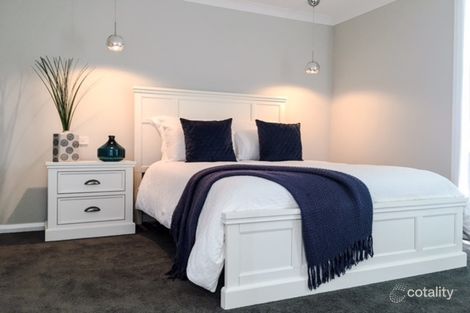 Property photo of 8 Andres Street Orange NSW 2800