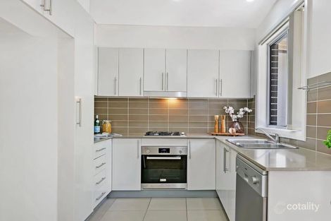 Property photo of 2/8 Carson Street Dundas Valley NSW 2117